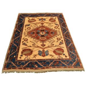 Pakistan | 7'7"×9'3"