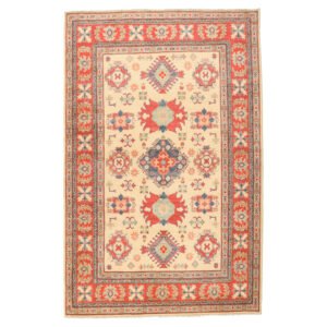 Pakistan | 6'2"x8'8"